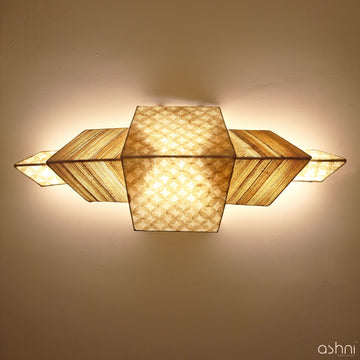 Virutt Wall Light