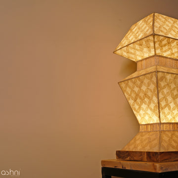 Virutt Table Lamp