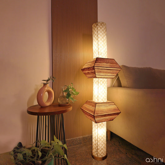 Virutt Floor Lamp